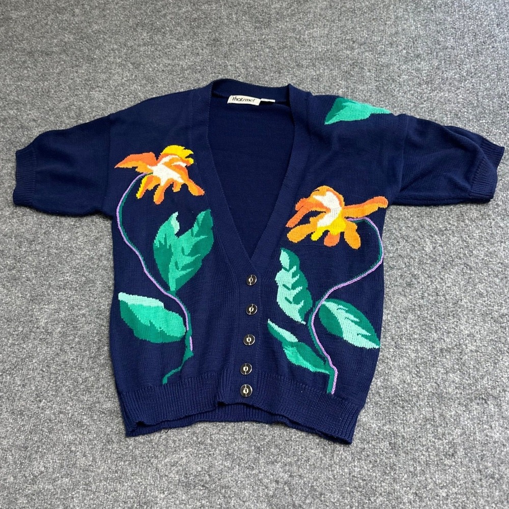That's Me Cardigan Womens Size M Navy Blue Floral Short Sleeve Vintage V-Neck